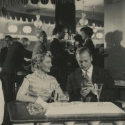 MAN NENNT ES LIEBE (1953)