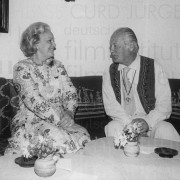 Curd Jürgens und Begum Aga Khan III.