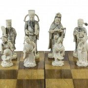 Curd Jürgens' Schachspiel, weiße Figuren